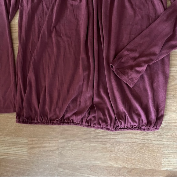 Top - Picture 2 of 3